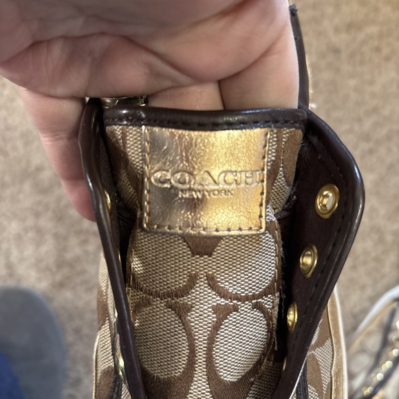 Coach Slip On Sneakers Gold Brown Women's 9.5 Comfort Glam Glitz Shoes - Picture 7 of 7